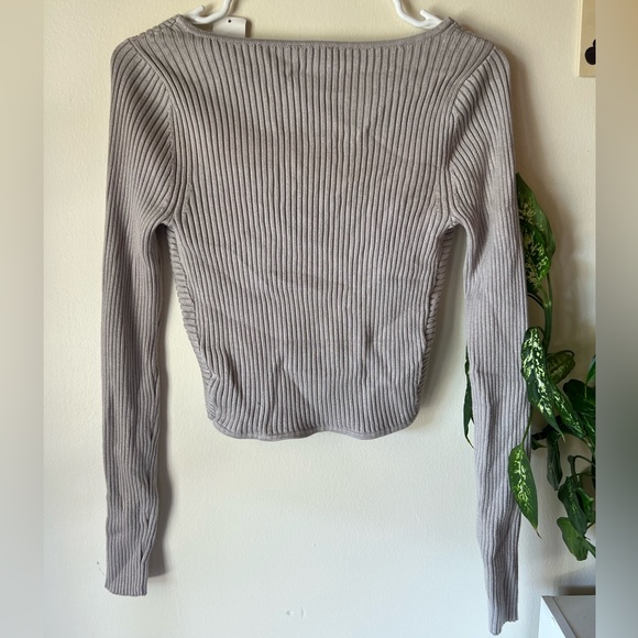 Abercrombie Sweater Crop Top - Beige - Picture 3 of 3